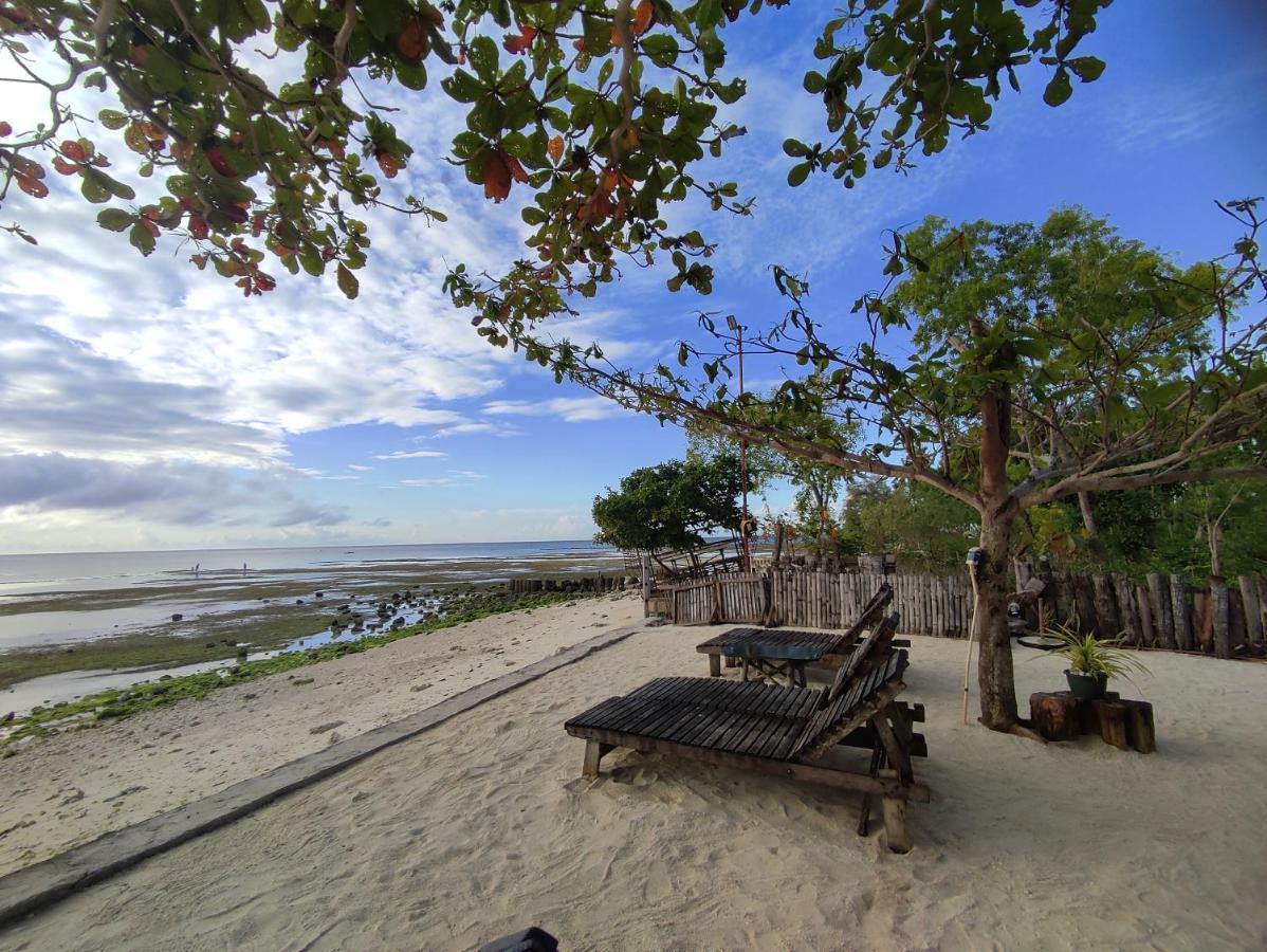 Sabas Beach And Campsite Siquijor Bagian luar foto